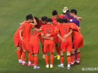 九游体育网页版-关于中国国内足球赛场迎接挑战，球员拼尽全力的信息