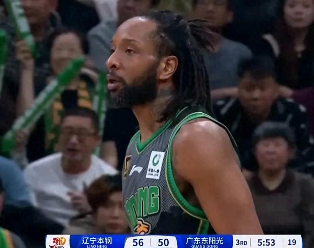 加尔达诺发挥稳健，助球队稳坐积分榜前列的简单介绍