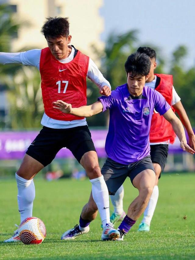 关于还在磨合！国青男篮热身赛64-56险胜德国的信息