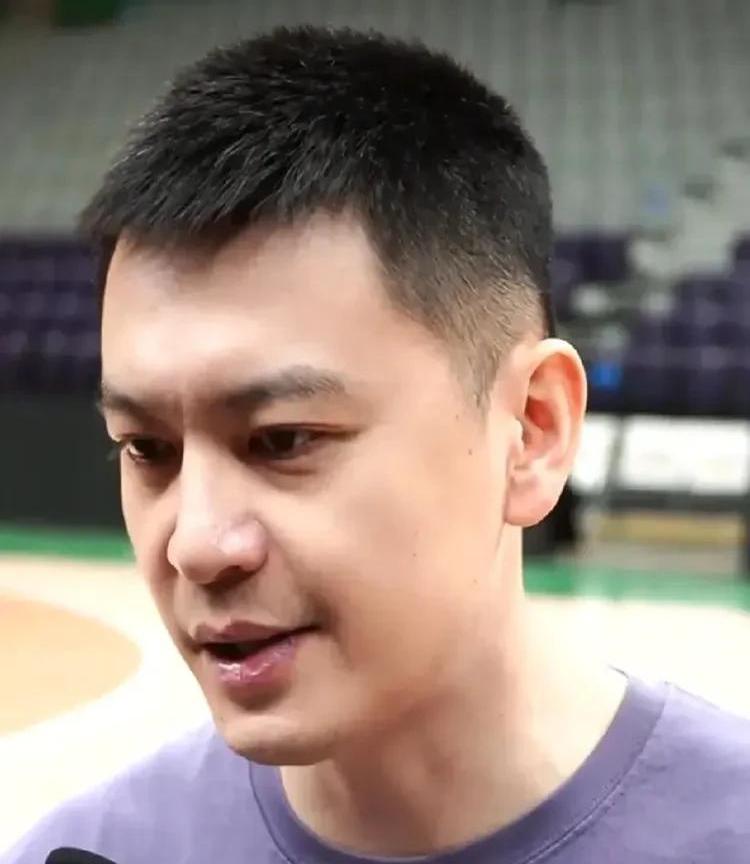 山西队球员贾明儒更新日常，晒出休赛季训练视频